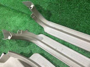 门槛饰条 SUBARU LEGACY LANCASTER OEM 94060AE000GE 94060AE010GE 94061AE000GE 94061AE010GE BHE BH9 BH5 2002 SILVER/GREY 1U2