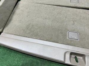 Boot trim SUBARU LEGACY LANCASTER OEM 94047AE020AD 94047AE030AD 95066AE030GG 95066AE020GG BHE BH9 2002 SILVER/GREY 1U2