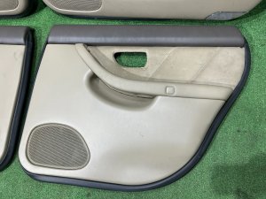 ドアトリム SUBARU LEGACY LANCASTER OEM 94210AE600AD 94210AE610AD 94220AE420AD 94220AE430AD BHE BH9 BH5 2002 SILVER/GREY 1U2