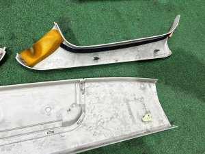 แผงบุประตูท้าย SUBARU LEGACY LANCASTER OEM 94352AE000GF 94320AE011AD 94310AE000GF 94310AE020GF BHE 2002 SILVER/GREY 1U2