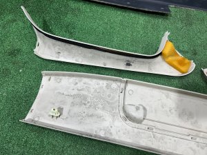 แผงบุประตูท้าย SUBARU LEGACY LANCASTER OEM 94352AE000GF 94320AE011AD 94310AE000GF 94310AE020GF BHE 2002 SILVER/GREY 1U2
