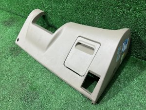 ステアリング下パネル SUBARU LEGACY LANCASTER OEM 66075AE000GE BH9 BHE 2002 SILVER/GREY 1U2