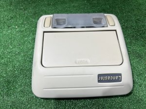 フロントルームランプ SUBARU LEGACY LANCASTER OEM 84621AE001GF BHE 2002 EZ30 AT