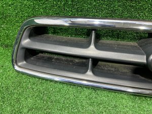 中网 SUBARU LEGACY LANCASTER OEM 91121AE260 BHE 2002 SILVER/GREY 1U2