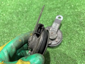 ホーン гудок SUBARU LEGACY LANCASTER OEM 86012AE000 86012AE010 BHE 2002 EZ30 AT