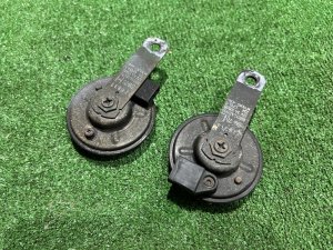 ホーン гудок SUBARU LEGACY LANCASTER OEM 86012AE000 86012AE010 BHE 2002 EZ30 AT