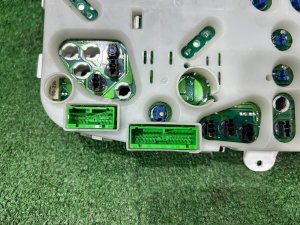 メーターパネル Оптитрон SUBARU LEGACY LANCASTER OEM 85020AE210 85040AE240 85015AE080 BHE 2002 EZ30 AT