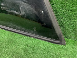 Cristal trasero izquierdo целый молдинг SUBARU LEGACY LANCASTER OEM 65210AE260NB BHE BH9 BH5 2002