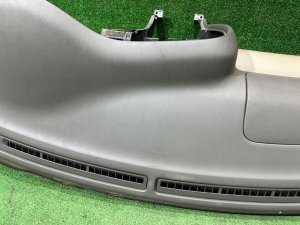 คอนโซลหน้า SUBARU LEGACY LANCASTER OEM 66045AE000DG 66180AE000 BHE BH9 2002 SILVER/GREY 1U2