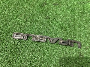 エンブレム SUBARU SUBARU LEGACY LANCASTER OEM 93073AE570 BHE BH9 2002 SILVER/GREY 1U2