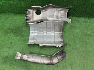 แผ่นกันความร้อนท่อไอเสีย SUBARU LEGACY LANCASTER OEM 59024AE010 59024AE060 BHE 2002 EZ30 AT