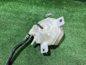 Depósito de líquido de frenos TOYOTA PRIUS OEM 4722047050 ZVW30 2012 2ZRFXE