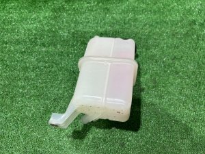 Бачок инвертора TOYOTA PRIUS OEM G92A047010 ZVW30 2012 2ZRFXE