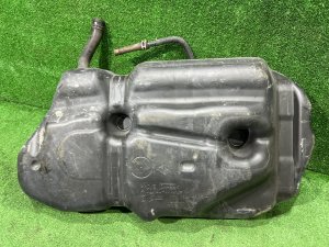 油箱 TOYOTA PRIUS OEM 77001-47120 ZVW30 2012 2ZRFXE