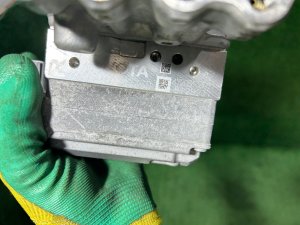 กล่อง ABS TOYOTA PRIUS OEM 47210-47330 47205-33011 ZVW30 2012 2ZRFXE