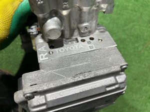 กล่อง ABS TOYOTA PRIUS OEM 47210-47330 47205-33011 ZVW30 2012 2ZRFXE