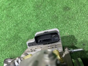 กล่อง ABS TOYOTA PRIUS OEM 47210-47330 47205-33011 ZVW30 2012 2ZRFXE