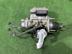 กล่อง ABS TOYOTA PRIUS OEM 47210-47330 47205-33011 ZVW30 2012 2ZRFXE