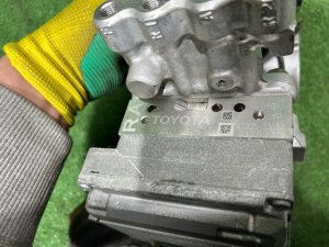 กล่อง ABS TOYOTA PRIUS OEM 47210-47330 47205-33011 ZVW30 2012 2ZRFXE