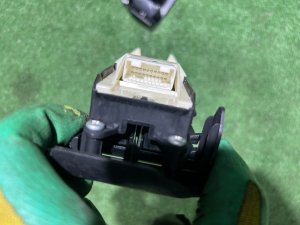 กล่องควบคุมกระจกไฟฟ้า TOYOTA PRIUS OEM 8404033080 ZVW30 2012 2ZRFXE