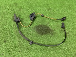 เซ็นเซอร์ ABS หน้าซ้าย 89543-47030 TOYOTA PRIUS