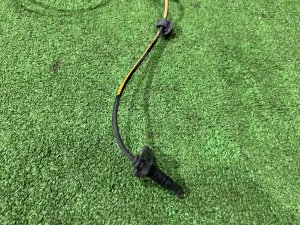 Left front ABS sensor TOYOTA PRIUS OEM 89543-47030 ZVW30 2012 2ZRFXE