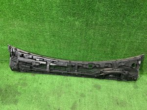 แผงคาวล์ใต้กระจกหน้า TOYOTA PRIUS OEM 5570847101 ZVW30 2012