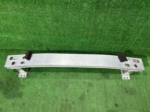 คานเหล็กกันชนหน้า 52021-47081 57013-47030 57014-47030 TOYOTA PRIUS