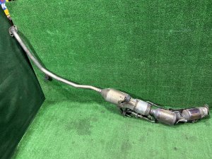 แคทาลิติก TOYOTA PRIUS OEM 1741037310 ZVW30 2012 2ZRFXE