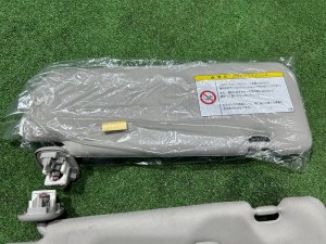 Sun visors TOYOTA PRIUS OEM 74310-47160-B0 74320-47170-B0 ZVW30 2012 SILVER 1F7