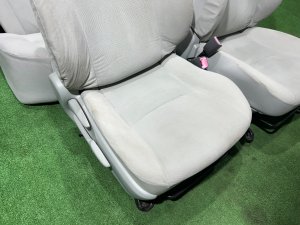 ชุดเบาะทั้งคัน TOYOTA PRIUS OEM 71071-47223-G5 71430-47600-G1 71440-47570-G1 71072-47202-G6 ZVW30 2012 SILVER 1F7