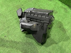 空滤壳 TOYOTA PRIUS OEM 17700-37252 ZVW30 2012 2ZRFXE
