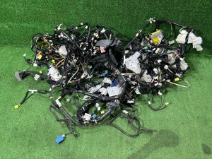 ชุดสายไฟ 8264175070 8211147710 TOYOTA PRIUS