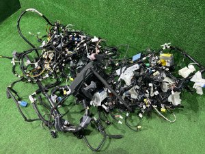 线束 TOYOTA PRIUS OEM 8264175070 8211147710 ZVW30 2012 2ZRFXE