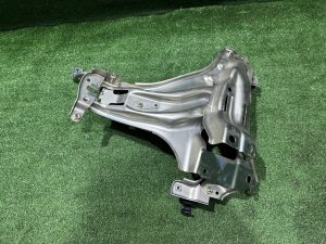 Suporte Инвертора TOYOTA PRIUS OEM G911047011 ZVW30 2012 SILVER 1F7