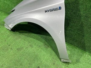 左フロントフェンダー TOYOTA PRIUS OEM 53802-47050 ZVW30 2012 SILVER 1F7
