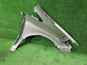 左フロントフェンダー TOYOTA PRIUS OEM 53802-47050 ZVW30 2012 SILVER 1F7