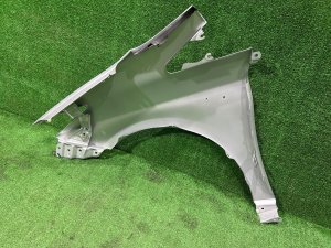 右前翼子板 TOYOTA PRIUS OEM 53801-47050 ZVW30 2012 SILVER 1F7