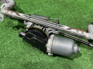 ワイパーリンケージ TOYOTA PRIUS OEM 85150-47111 85110-47190 ZVW30 2012 2ZRFXE
