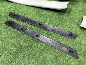 门槛饰条 черные TOYOTA PRIUS OEM 67913-47040-G0 67914-47040-G0 67917-47040-G0 67918-47040-G0 ZVW30 2012 SILVER 1F7