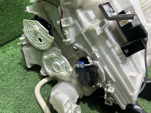 ชุดฮีตเตอร์ TOYOTA PRIUS OEM 8701047200 ZVW30 2012 2ZRFXE
