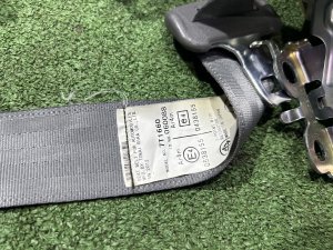 Rear seat belts TOYOTA PRIUS OEM 73360-47112-B0 73360-47112-B0 ZVW30 2012 SILVER 1F7