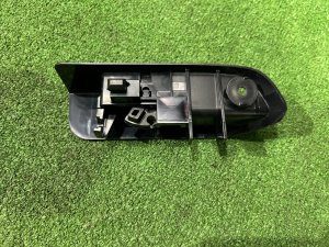 Ручка бензобака TOYOTA PRIUS OEM 7730652050 ZVW30 2012 SILVER 1F7