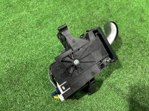 自动挡换挡机构 TOYOTA PRIUS OEM 3355047043B2 ZVW30 2012