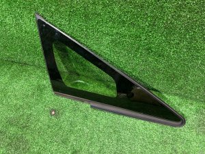 กระจกหูช้างหน้าขวา целый молдинг TOYOTA PRIUS OEM 6211047021 ZVW30 2012