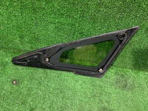 กระจกหูช้างหน้าขวา целый молдинг TOYOTA PRIUS OEM 6211047021 ZVW30 2012