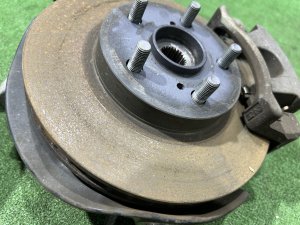 Ступицы передние TOYOTA PRIUS OEM 43550-47011 43512-47040 ZVW30 2012 2ZRFXE