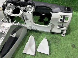 Salpicadero рестайлниг TOYOTA PRIUS OEM 55300-47190-C0 ZVW30 2012 SILVER 1F7