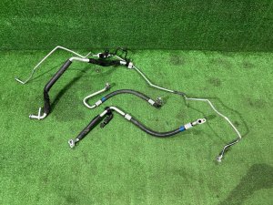 Трубки кондиционера TOYOTA PRIUS OEM 88703-47040 88710-47150 88707-47041 ZVW30 2012 2ZRFXE