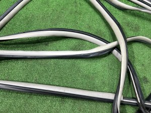 ยางขอบประตู TOYOTA PRIUS OEM 67861-47030 67862-47030 67871-47030 67872-47030 ZVW30 2012 SILVER 1F7